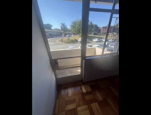 1 BEDROOM APARTMENT TO LET IN WESTVILLE